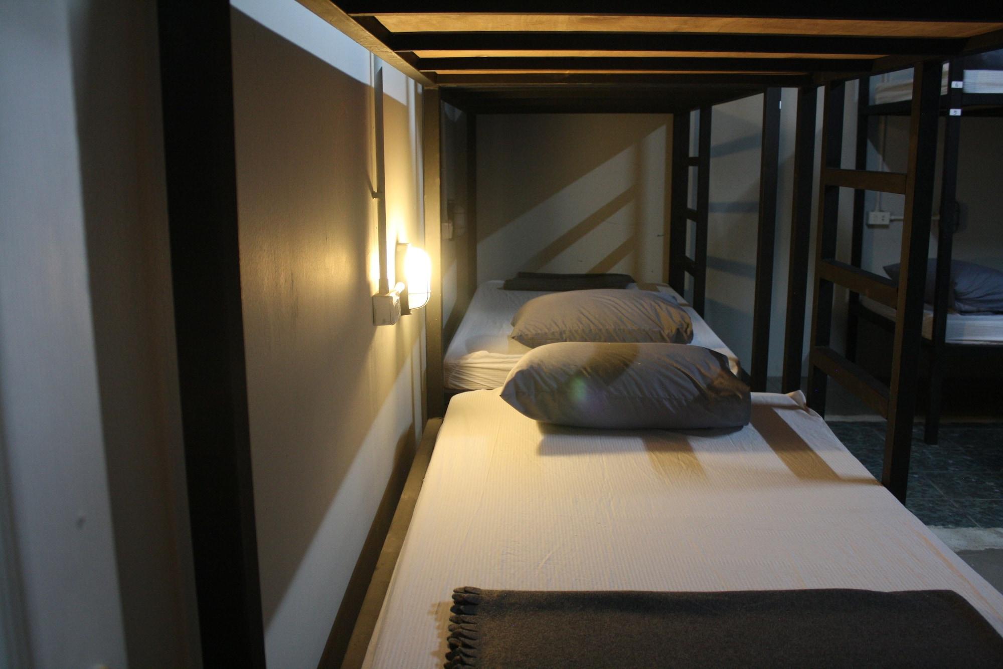 The Mixx Hostel Bangkok Eksteriør billede