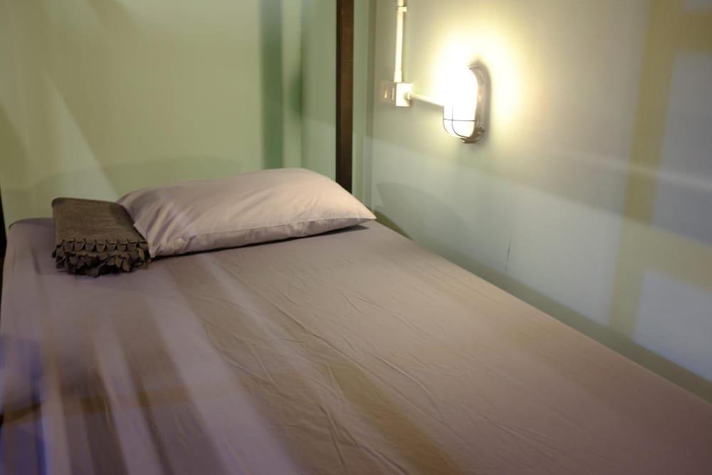 The Mixx Hostel Bangkok Eksteriør billede