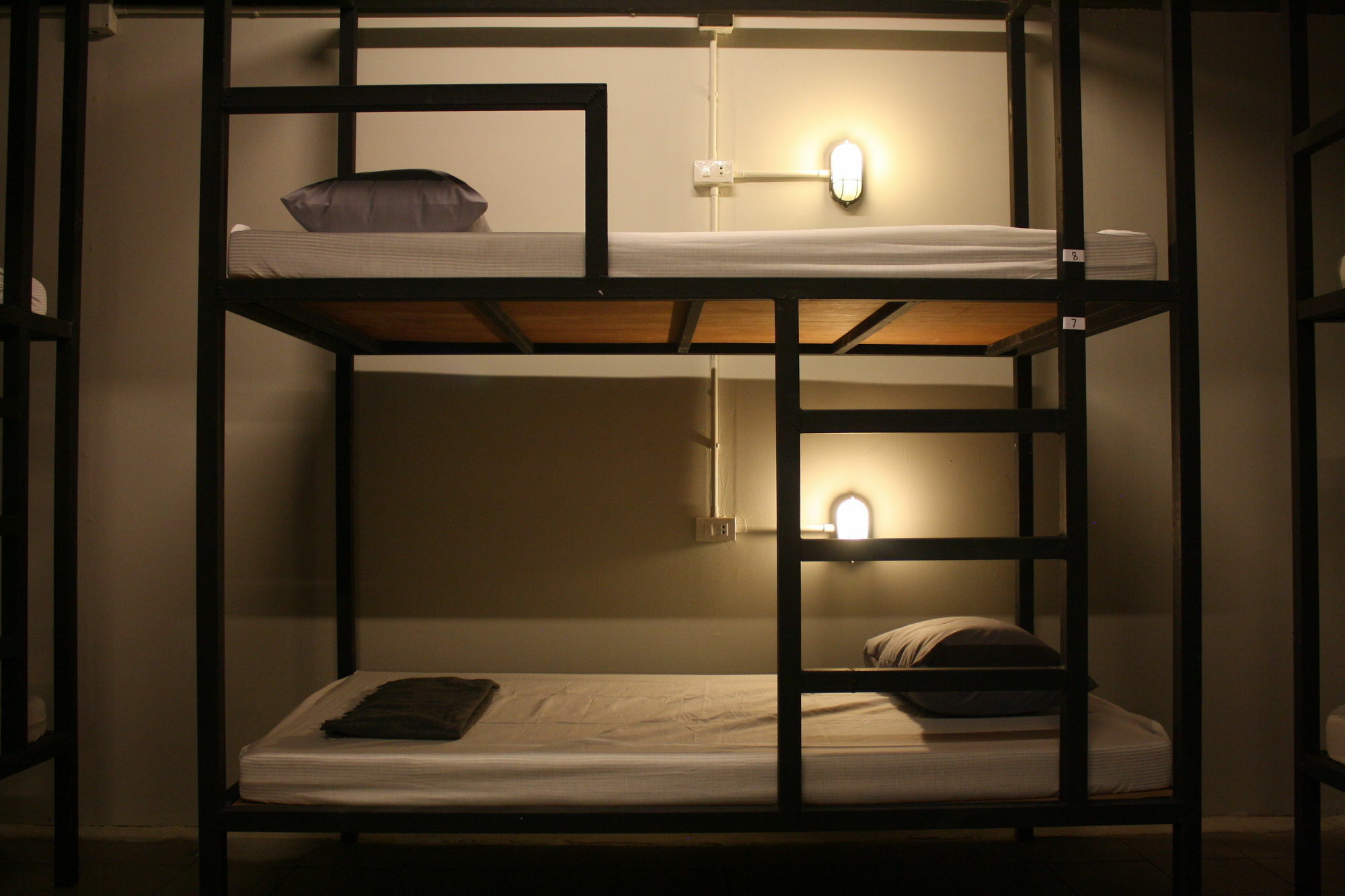 The Mixx Hostel Bangkok Eksteriør billede
