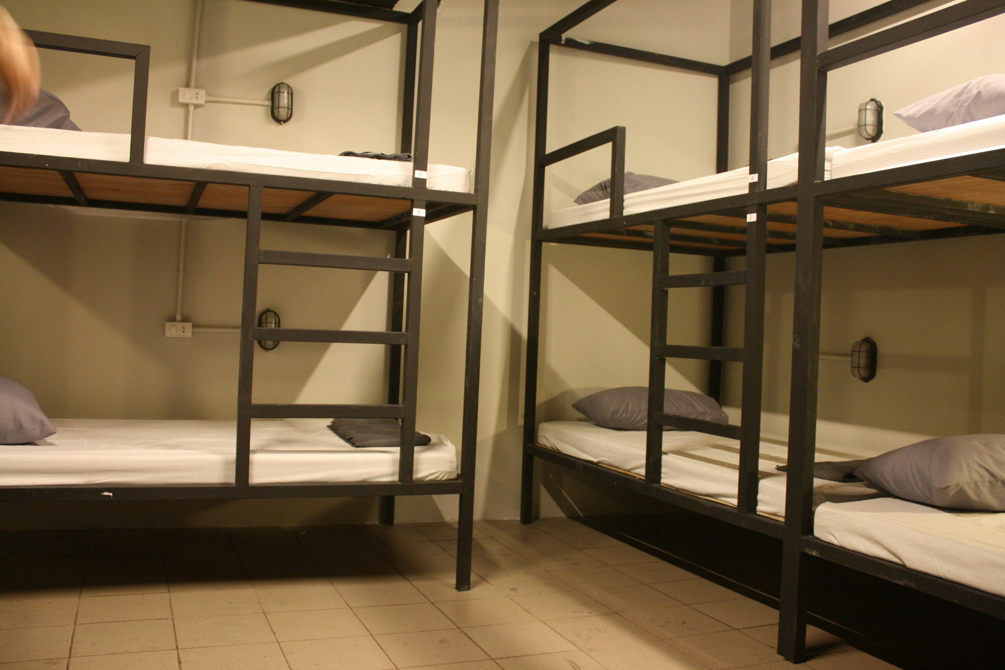 The Mixx Hostel Bangkok Eksteriør billede